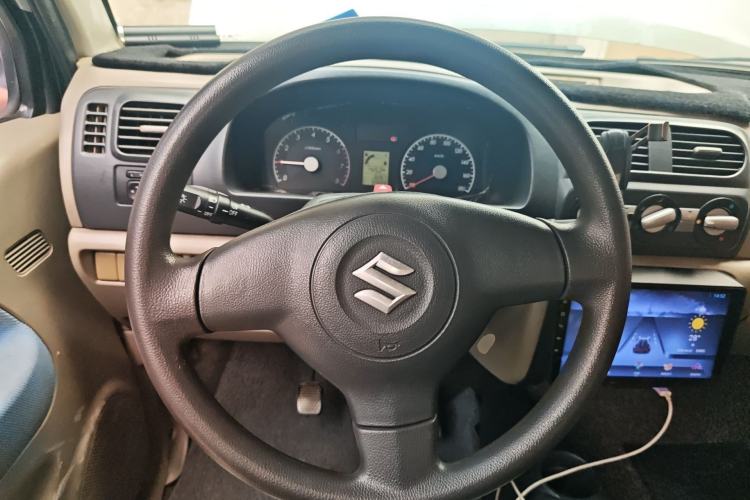 Used Suzuki Wagon R 2011 e 1.4L Manual Utility Model Steering Wheel