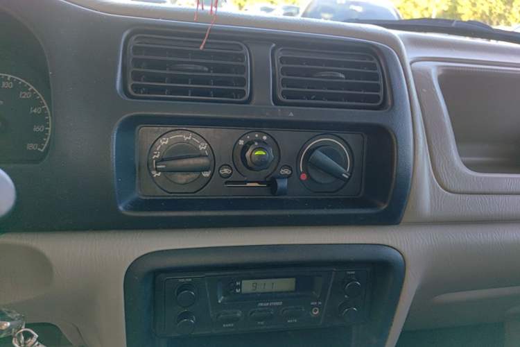 Used Suzuki Wagon R 2011 1.4L Manual Standard Type 2 Audio And AC Panel