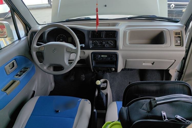 Used Suzuki Wagon R 2011 1.4L Manual Standard Type 2 Center Console