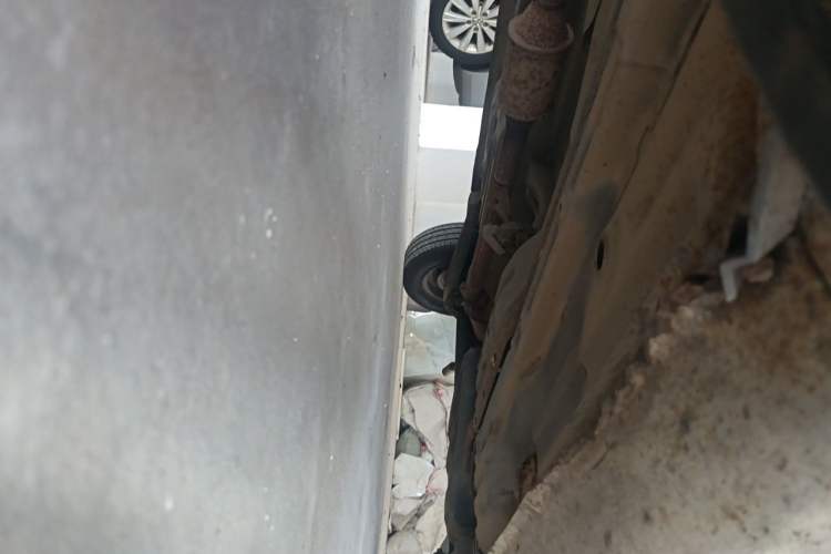 Used Suzuki Wagon R 2011 1.0L Chassis Front Left