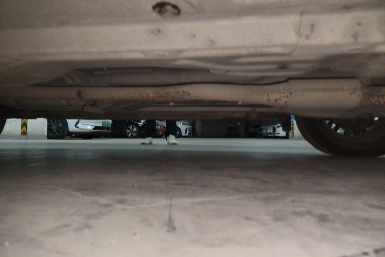 Used Suzuki Wagon R 2011 e 1.4L Manual Utility Model Chassis Front Right