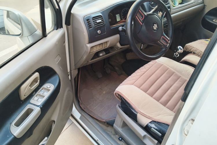 Used Suzuki Wagon R 2011 e 1.4L Manual Utility Model Driver Seat
