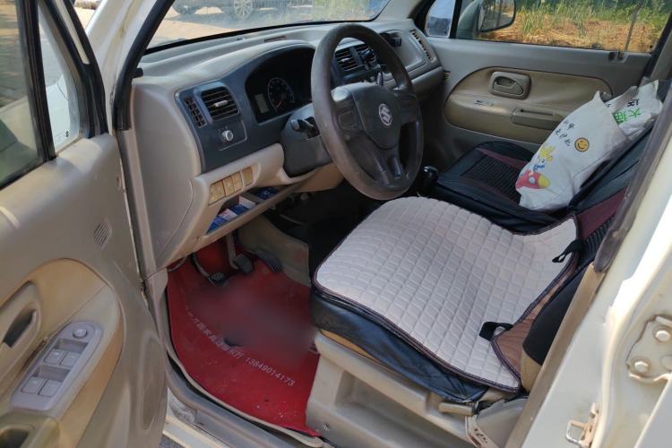 Used Suzuki Wagon R 2011 e 1.4L Manual Utility Model Driver Seat