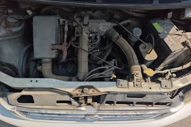 Used Suzuki Wagon R 2011 1.0L Engine Bay