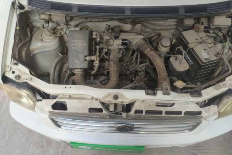 Used Suzuki Wagon R 2011 1.0L Engine Bay