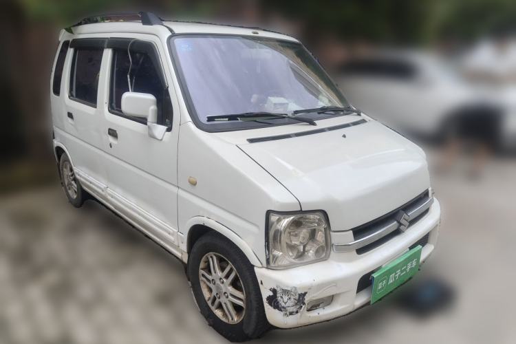 Used Suzuki Wagon R 2011 1.4L Manual Standard Type 1 Front Right 45 Deg