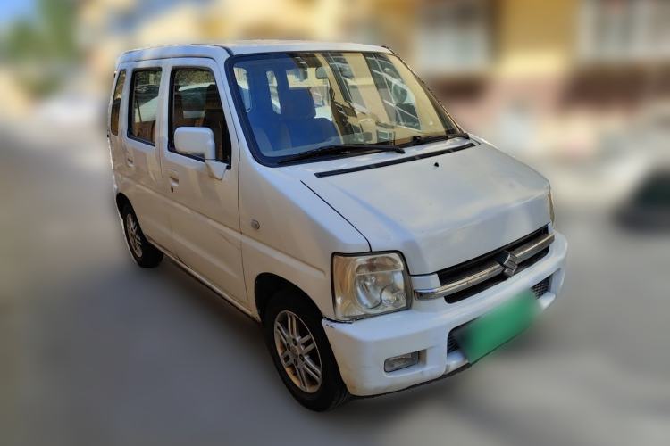Used Suzuki Wagon R 2011 1.4L Manual Standard Type 1 Front Right 45 Deg