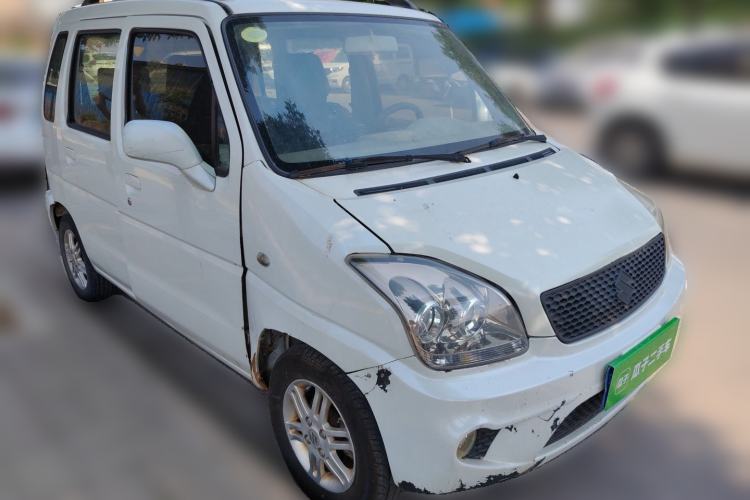 Used Suzuki Wagon R 2011 e 1.4L Manual Utility Model Front Right 45 Deg