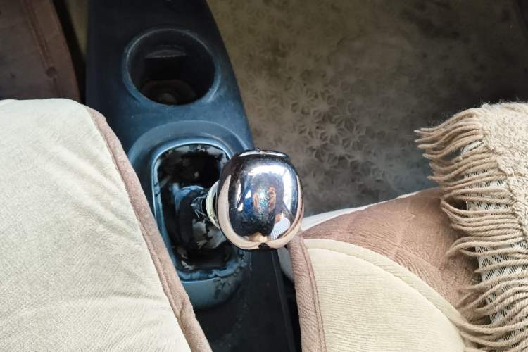 Used Suzuki Wagon R 2011 e 1.4L Manual Utility Model Gear Lever