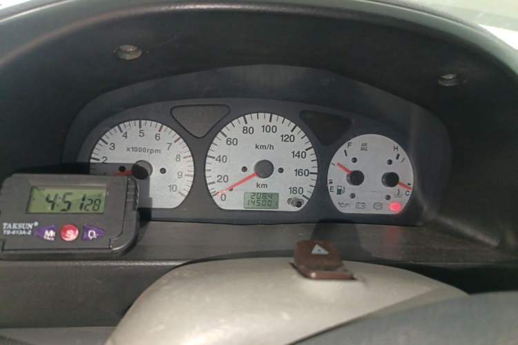 Used Suzuki Wagon R 2011 1.0L Instrument Cluster