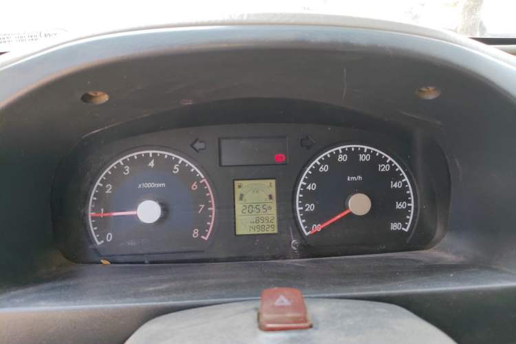 Used Suzuki Wagon R 2011 e 1.4L Manual Utility Model Instrument Cluster