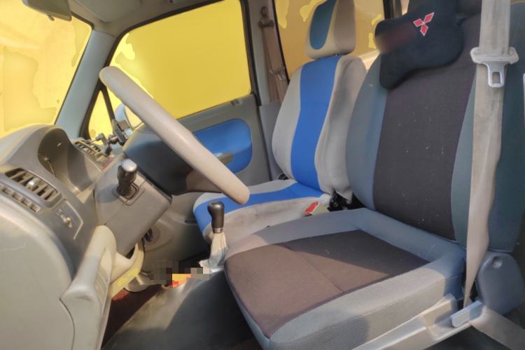 Used Suzuki Wagon R 2011 e 1.4L Manual Utility Model Left Front Seat
