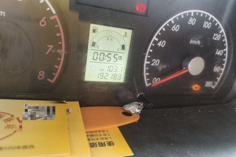 Used Suzuki Wagon R 2011 1.4L Manual Standard Type 1 Odometer Close Up