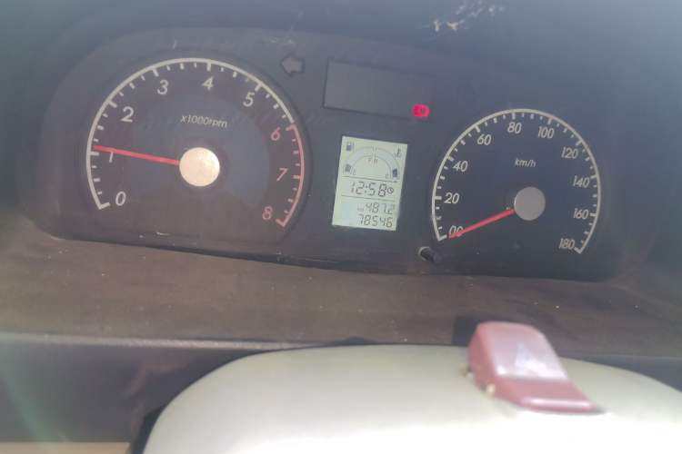 Used Suzuki Wagon R 2011 1.4L Manual Standard Type 1 Odometer Close Up
