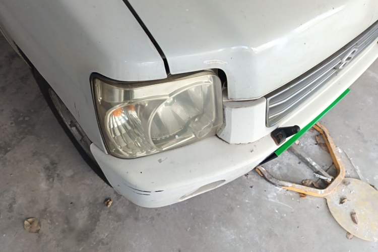 Used Suzuki Wagon R 2011 1.0L Right Front Headlight