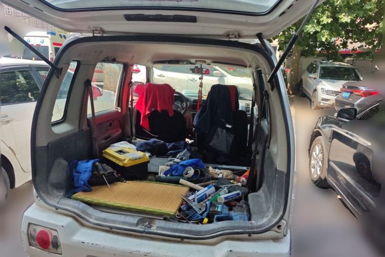 Used Suzuki Wagon R 2011 1.0L Trunk