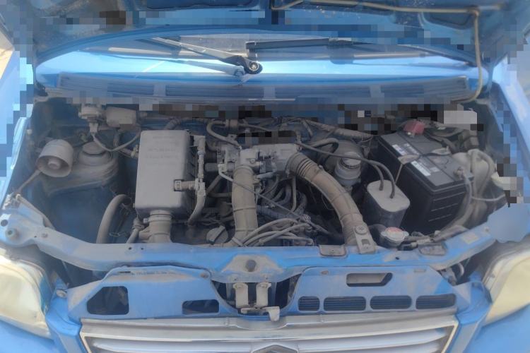 Used Suzuki Wagon R 2012 Entrepreneur Edition 1.0L Manual - Overdrive Type Engine Bay