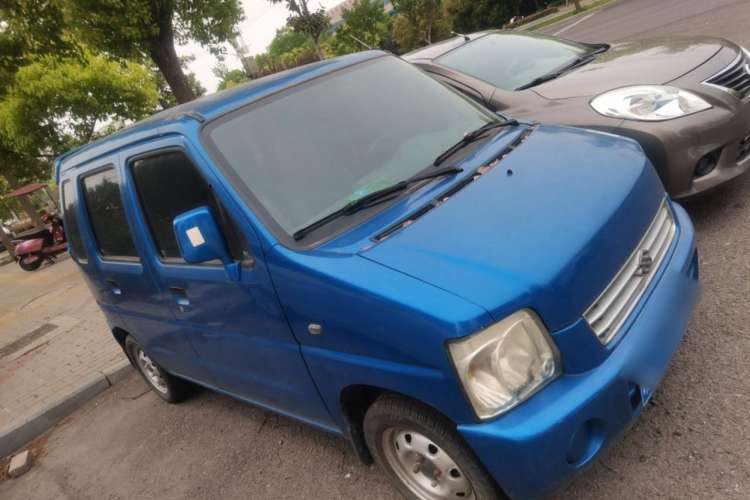 Used Suzuki Wagon R 2012 Entrepreneur Edition 1.0L Manual - Overdrive Type Exterior 2