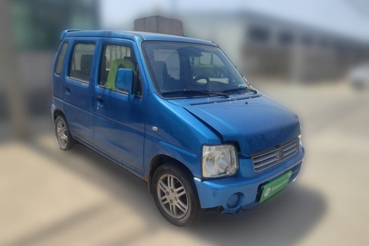 Used Suzuki Wagon R 2012 Entrepreneur Edition 1.0L Manual - Overdrive Type Front Right 45 Deg