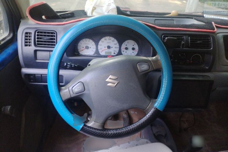 Used Suzuki Wagon R 2012 Entrepreneur Edition 1.0L Manual – Practical Version Steering Wheel