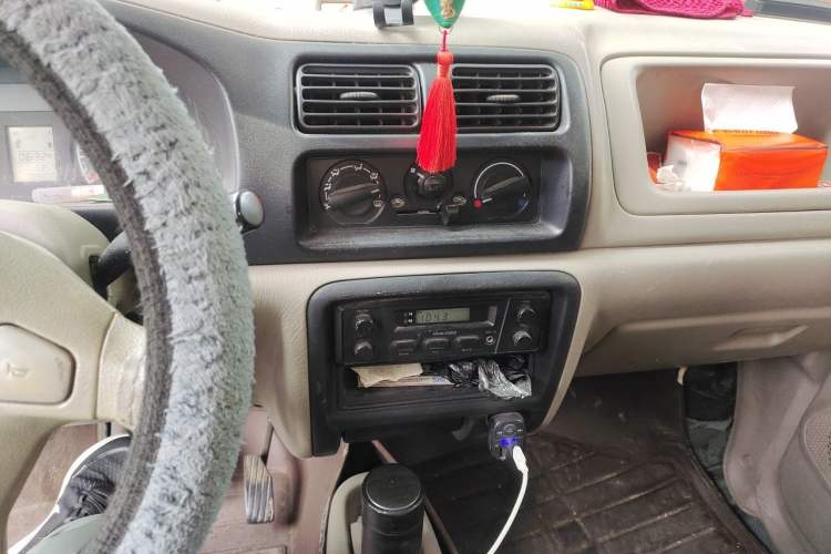 Used Suzuki Wagon R 2012 All-Purpose Model 1.4L Manual Standard Version Audio And AC Panel