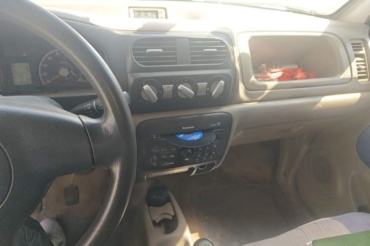 Used Suzuki Wagon R 2012 All-Purpose Model 1.4L Manual Standard Type 2 Audio And AC Panel
