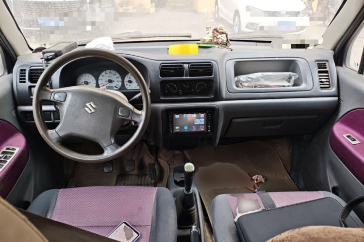 Used Suzuki Wagon R 2012 Entrepreneur Edition 1.0L Manual - Overdrive Type Center Console