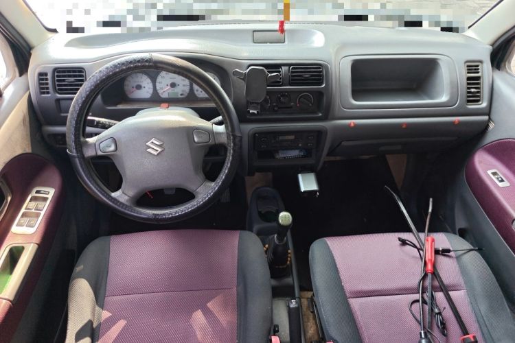 Used Suzuki Wagon R 2012 Entrepreneur Edition 1.0L Manual - Overdrive Type Center Console