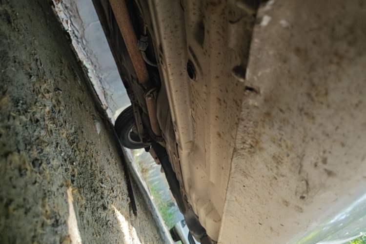 Used Suzuki Wagon R 2012 e 1.4L Manual VVT Standard Model China IV standard Chassis Front Left