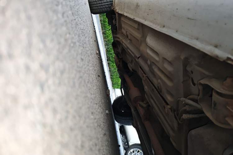 Used Suzuki Wagon R 2012 Entrepreneur Edition 1.0L Manual - Overdrive Type Chassis Front Right