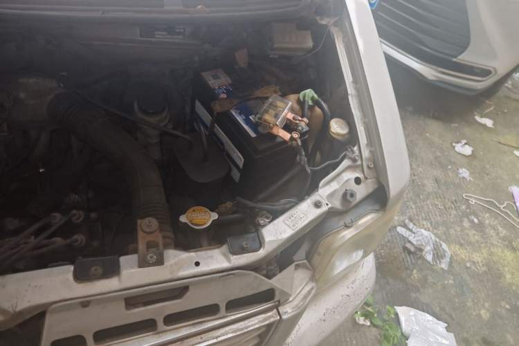 Used Suzuki Wagon R 2012 Entrepreneur Edition 1.0L Manual - Overdrive Type Engine Bay Left