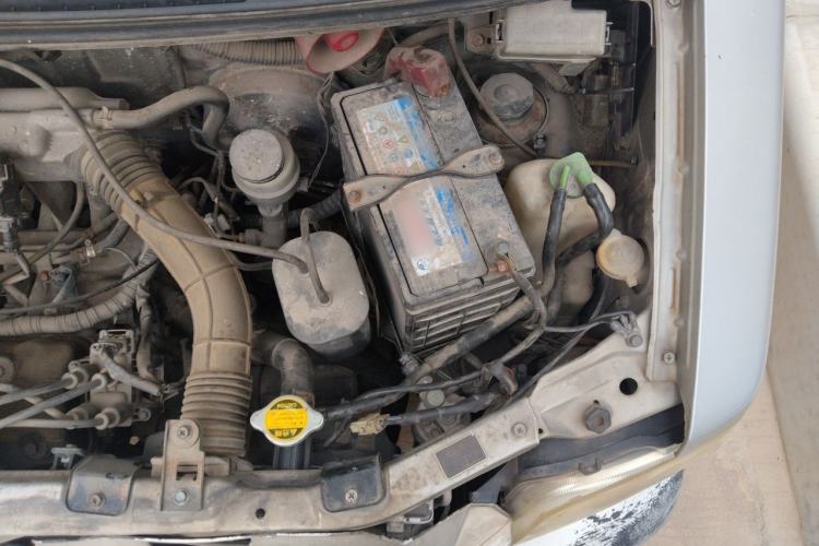 Used Suzuki Wagon R 2012 Entrepreneur Edition 1.0L Manual - Overdrive Type Engine Bay Left