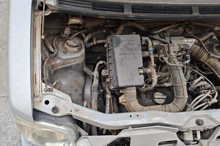 Used Suzuki Wagon R 2012 Entrepreneur Edition 1.0L Manual - Overdrive Type Engine Bay Right