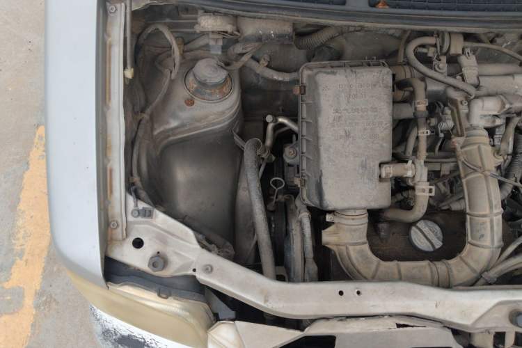 Used Suzuki Wagon R 2012 Entrepreneur Edition 1.0L Manual - Overdrive Type Engine Bay Right