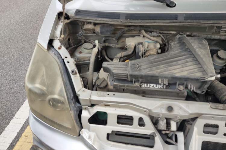 Used Suzuki Wagon R 2012 e 1.4L Manual Standard Model Engine Bay Right