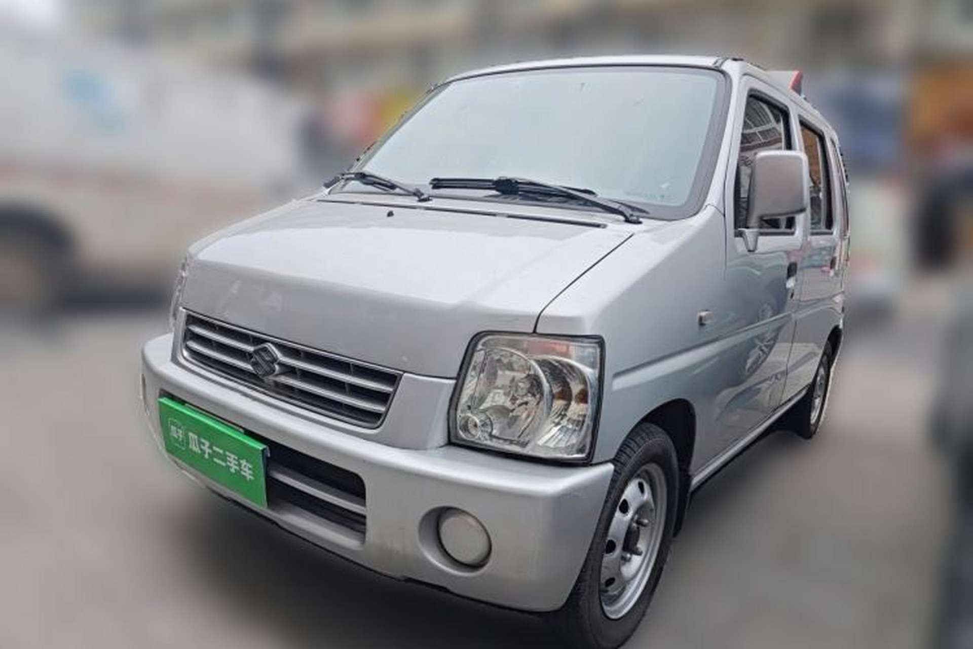Used Suzuki Wagon R 2012 Entrepreneur Edition 1.0L Manual - Overdrive Type Front Left 45 Deg