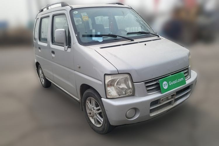 Used Suzuki Wagon R 2012 Entrepreneur Edition 1.0L Manual - Overdrive Type Front Right 45 Deg