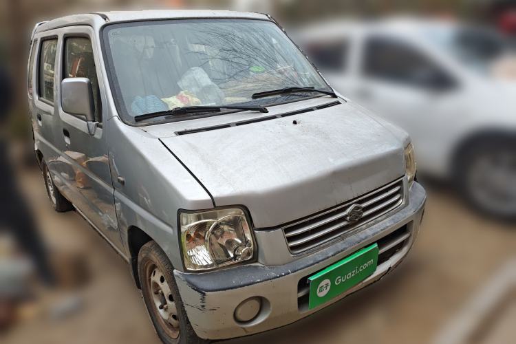 Used Suzuki Wagon R 2012 Entrepreneur Edition 1.0L Manual - Overdrive Type Front Right 45 Deg