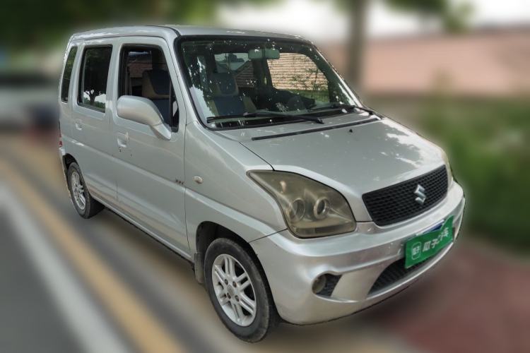 Used Suzuki Wagon R 2012 e 1.4L Manual Standard Model Front Right 45 Deg