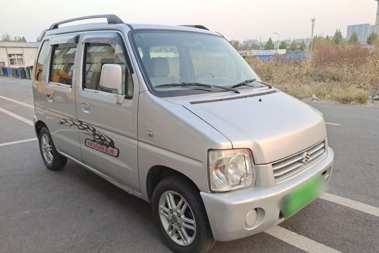 Used Suzuki Wagon R 2012 Entrepreneur Edition 1.0L Manual - Overdrive Type Front Right 45 Deg