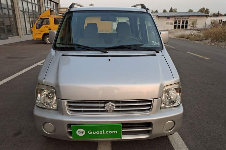 Used Suzuki Wagon R 2012 Entrepreneur Edition 1.0L Manual - Overdrive Type Front