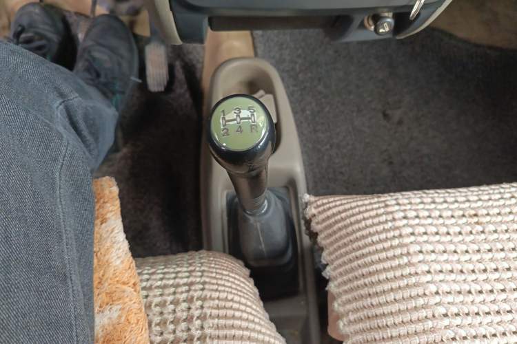 Used Suzuki Wagon R 2012 All-Purpose Model 1.4L Manual Standard Version Gear Lever