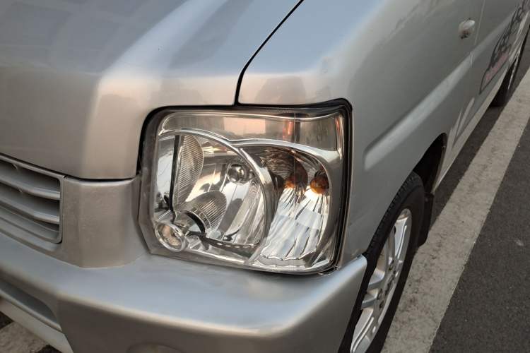 Used Suzuki Wagon R 2012 Entrepreneur Edition 1.0L Manual - Overdrive Type Left Front Headlight