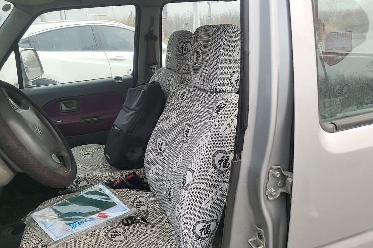 Used Suzuki Wagon R 2012 Entrepreneur Edition 1.0L Manual - Overdrive Type Left Front Seat
