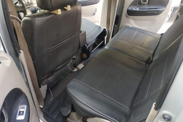 Used Suzuki Wagon R 2012 All-Purpose Model 1.4L Manual VVT Standard Version China IV Left Rear Seat