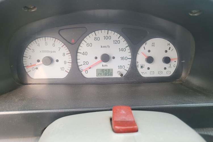 Used Suzuki Wagon R 2012 Entrepreneur Edition 1.0L Manual - Overdrive Type Odometer Close Up