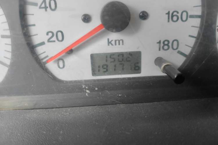 Used Suzuki Wagon R 2012 Entrepreneur Edition 1.0L Manual - Overdrive Type Odometer Close Up