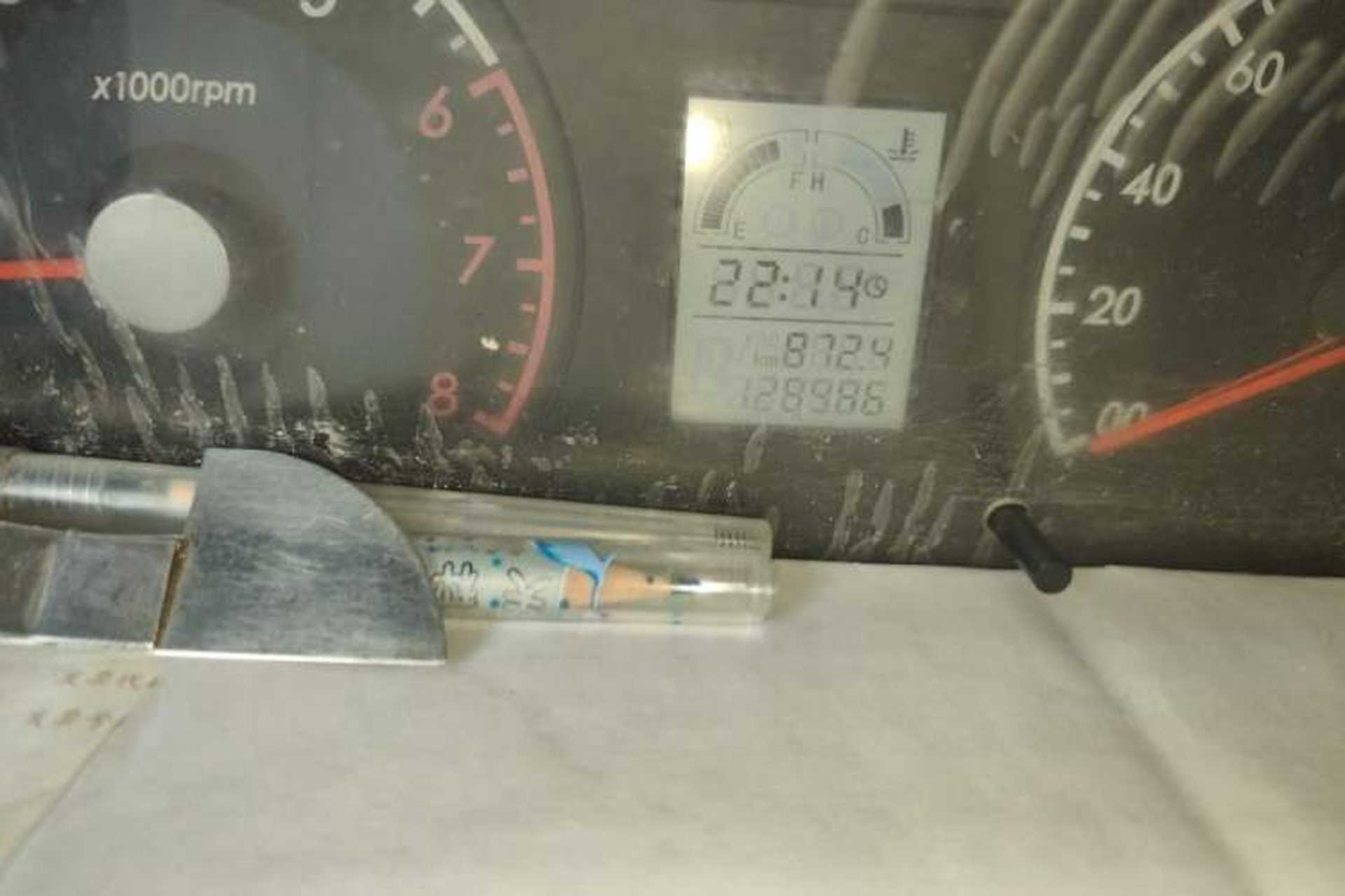 Used Suzuki Wagon R 2012 All-Purpose Model 1.4L Manual Standard Version Odometer Close Up