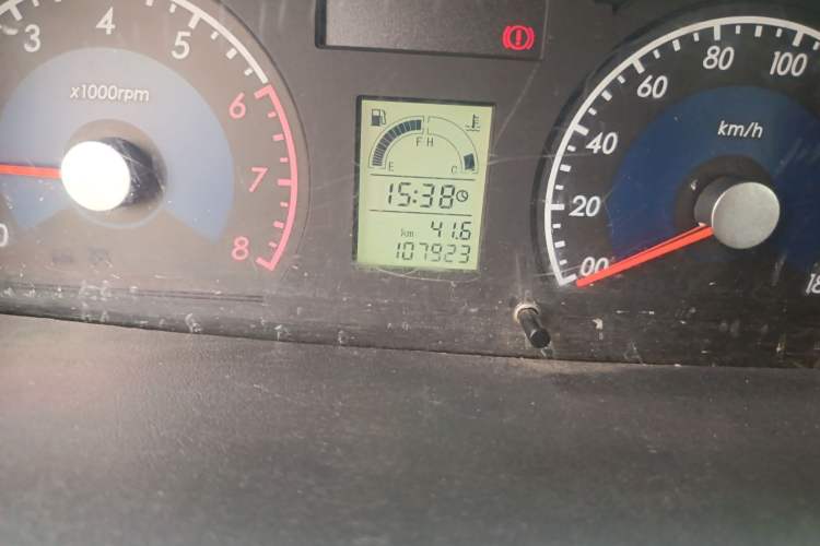 Used Suzuki Wagon R 2012 All-Purpose Model 1.4L Manual Standard Version Odometer Close Up
