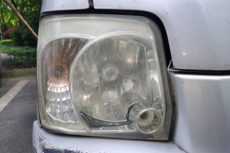 Used Suzuki Wagon R 2012 Entrepreneur Edition 1.0L Manual - Overdrive Type Right Front Headlight